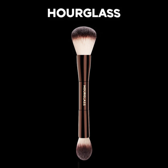 Hourglass  No.17 Make up Brush Make-up for women Multi functional loose powder Highlight Fashion Design  Brush